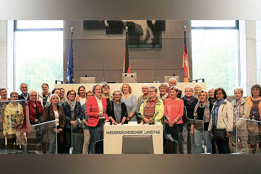 AltkreisBlitz: SPD-Landtagsabgeordnete Hanisch Empfing Frauenwerk ...