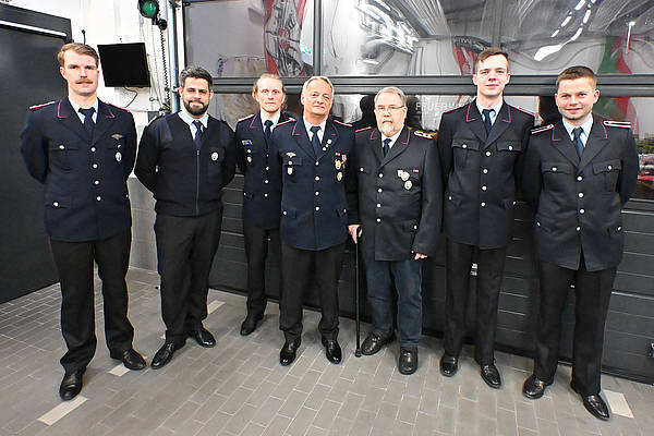 Führung der Ortsfeuerwehr H.B. bestätigt: Ortsbrandmeister spricht Einsatzkräften großen Dank aus