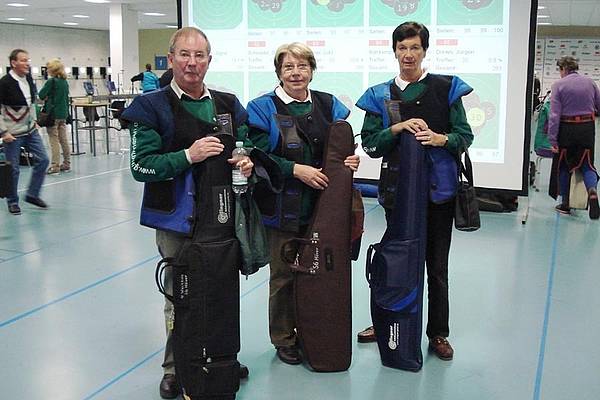 Waren bei den Deutschen Meisterschaften: Annemarie Gorontzy, Erika Wachholz, Norbert Wachholz - es fehlt Margret Bock.